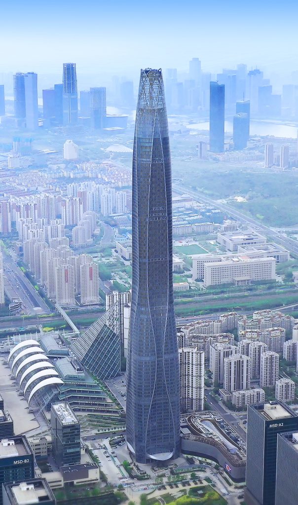 مرکز مالی تیانجین CTF یک آسمان خراش فوق العاده بلند است که در منطقه بینهای، شهر تیانجین (چین) واقع شده است.